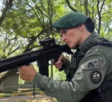 Detrás del uniforme hay una historia: 1.805 mujeres policías protegen a Cali