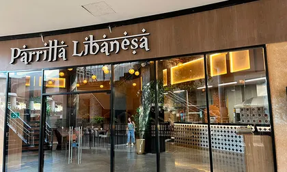 La Parrilla Libanesa llega a Cali con sabores del Líbano y el Caribe