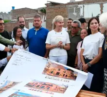 Firman Pacto de Reactivación por Roldanillo