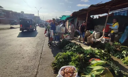 Campesinos desalojados en Operación Cristo Rey exigen soluciones a la Alcaldía de Cali
