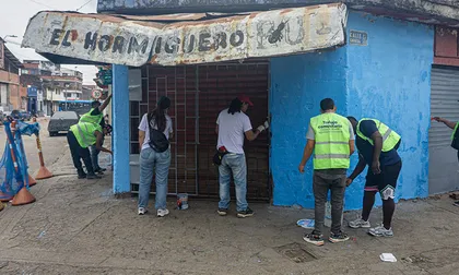 Infractores del Código de Policía ayudan a recuperar el centro de Cali