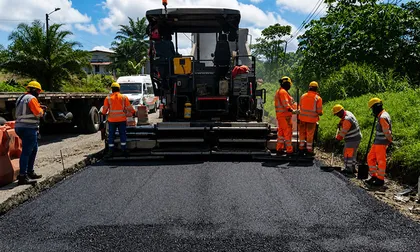 Avanzan trabajos en vía a Buenaventura