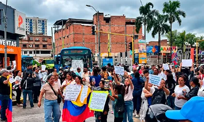 Desplazamiento de habitantes de calle a barrios de Cali genera protesta