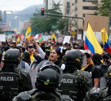¿Qué cambiaría en las protestas en Colombia? Así funcionaría el nuevo decreto sobre intervención policial y bloqueos
