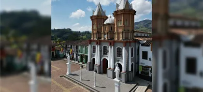 Imagen de  El Peñol presenta su Ruta de Turismo Religioso, que incluye un museo y un santuario como lugares destacados