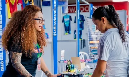 “La tierra aún se nos sigue moviendo”: perdió su hogar y tuvo que empezar de cero con su negocio