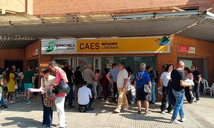 Emcali anuncia ajustes y atención especial ante quejas de damnificados del terremoto por cobros