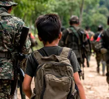 Reclutamiento de menores en Colombia: Cauca lidera los reportes de 2026 y la Defensoría advierte sobre el subregistro